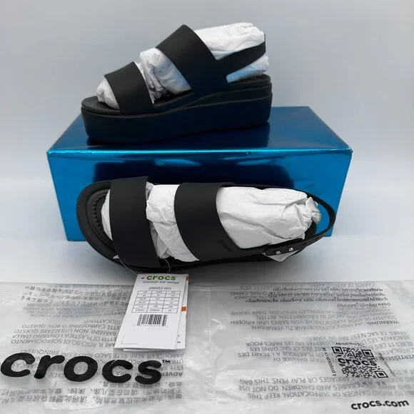 Crocs Women's Brooklyn Low Wedge Strappy Platform Sandals, Size 6, Black - Picture 4 of 14